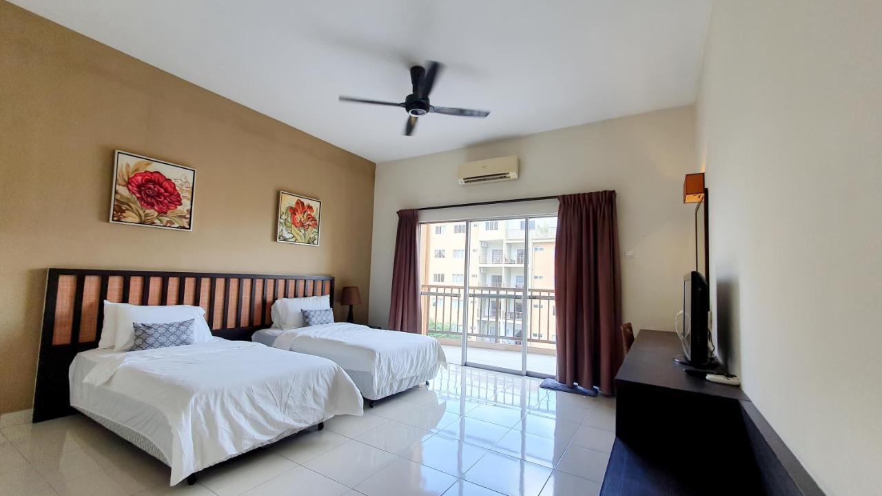 Gold Coast Morib By 369 Stay Kampong Tanjong Pechah Exterior photo